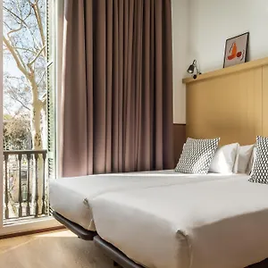 Casa de hóspedes Bypillow Ramblas (adults Only), Barcelona