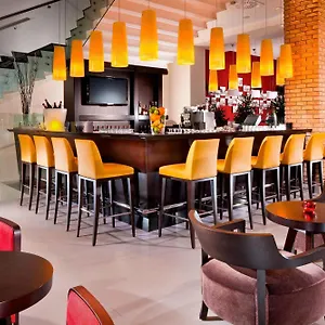 Courtyard By Marriott Center 4*, בודפשט הונגריה