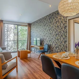 Ab Sagrada Familia Premium , Barcelona Spain